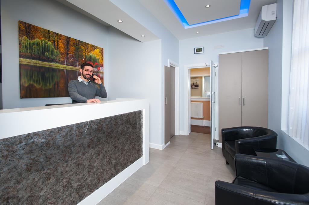 Dover Hotel - B&B Londra Esterno foto